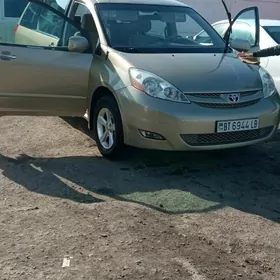 Toyota Sienna 2009