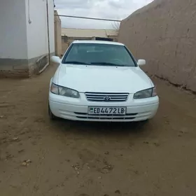 Toyota Camry 1998