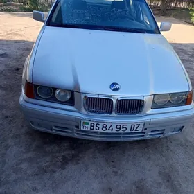 BMW 325 1992