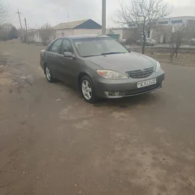 Toyota Camry 2003