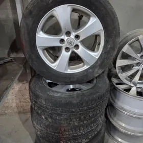 Diska pakrishka Sienna 2012