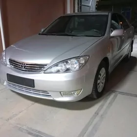 Toyota Camry 2005