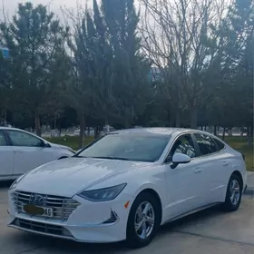 Hyundai Sonata 2021