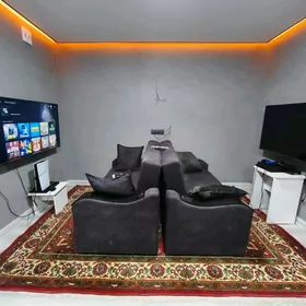 PlayStation 5 slim 4 pro