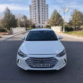 Hyundai Elantra 2018