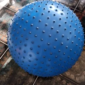 гимнастический мяч