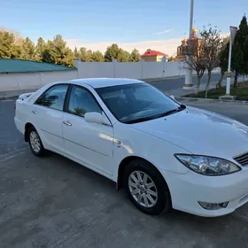 Toyota Camry 2005