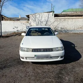 Toyota Cresta 1992