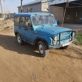 UAZ 469 2000