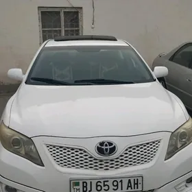 Toyota Camry 2010