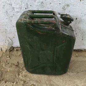 Канистра 20 литров