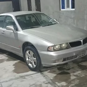 Mitsubishi Diamante 1995