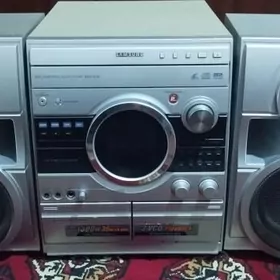 muzikalno sentr 3 diskli