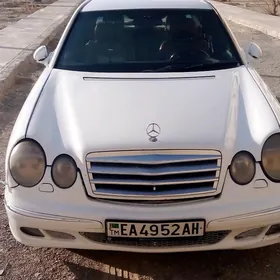 Mercedes-Benz 300E 1996