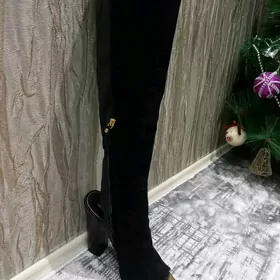 БРЕНДОВЫЕ  САПОГИ!!!!