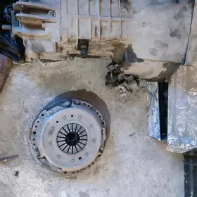 БМВе34 механика каропка