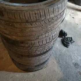 275 40 18 iki uştuk