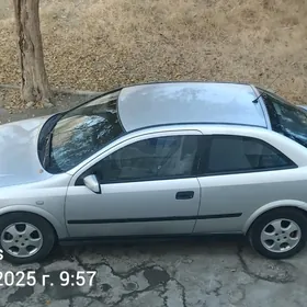 Opel Astra 2001