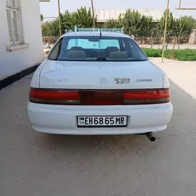Toyota Cresta 1993
