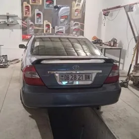 Toyota Camry 2003
