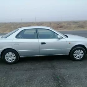 Toyota Camry 1994