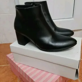 Сапоги. 40 размер