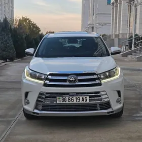 Toyota Highlander 2017