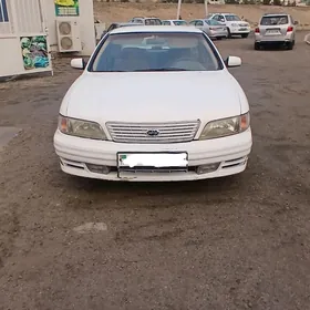 Nissan Cefiro 1995