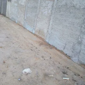 ussa iş Gözleýäs