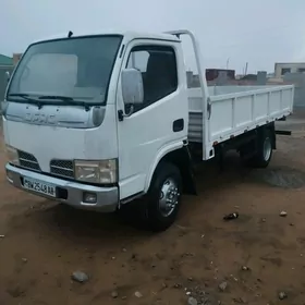 Dongfeng 370 2011