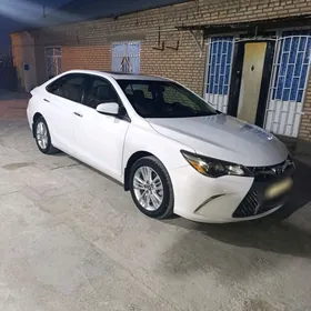 Toyota Camry 2017