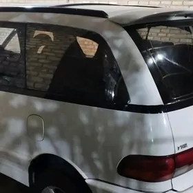 Toyota Previa 1992