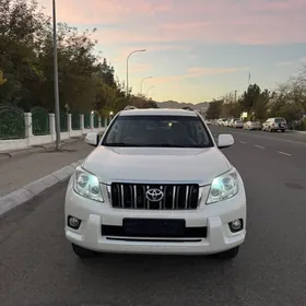 Toyota Land Cruiser Prado 2012