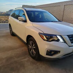 Nissan Pathfinder 2020