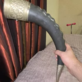 рог декоративный большой