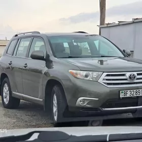 Toyota Highlander 2011