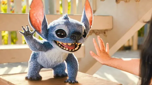 Стич стал самым успешным героем года в Disney: принес компании $4 млрд