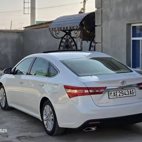 Toyota Avalon 2013