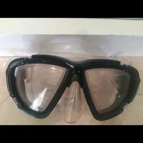 Маска для дайвинга