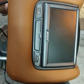 подголовник