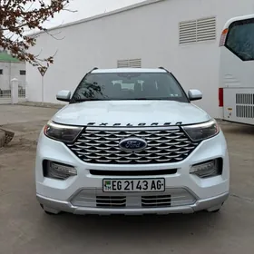 Ford Explorer 2021