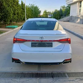 Toyota Avalon 2019