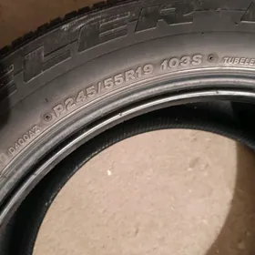 Покрышки от авто