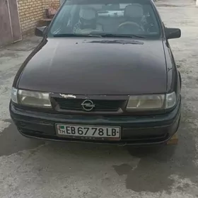 Opel Vectra 1992