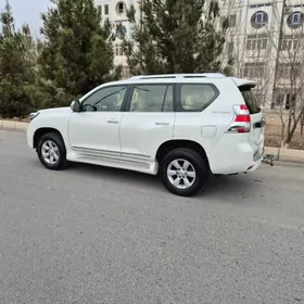 Toyota Land Cruiser Prado 2015