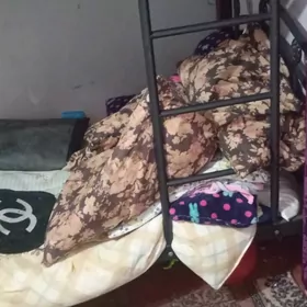 продаю кровать