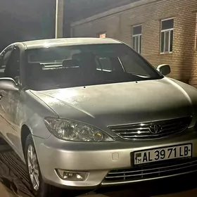 Toyota Camry 2005