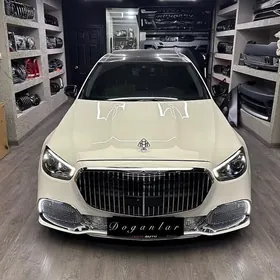 Mercedes-Benz E-Class 2012