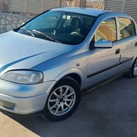 Opel Astra 2001