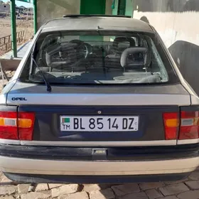 Opel Vectra 1991